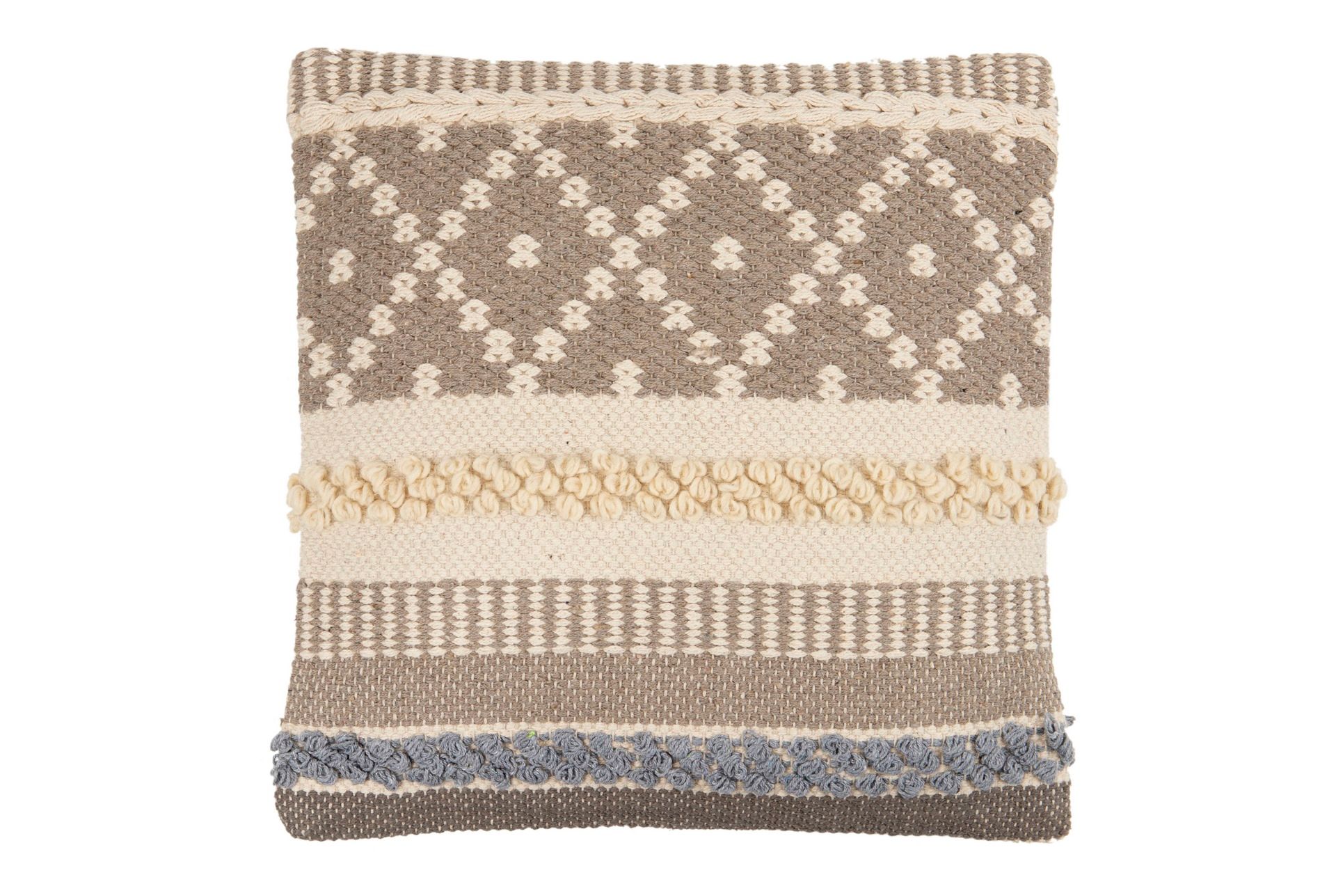 bc5bef8b-882f-4515-815c-aae404c8fad1.jpg Cojin tejido a mano 45x12x45cm - Imagen 1